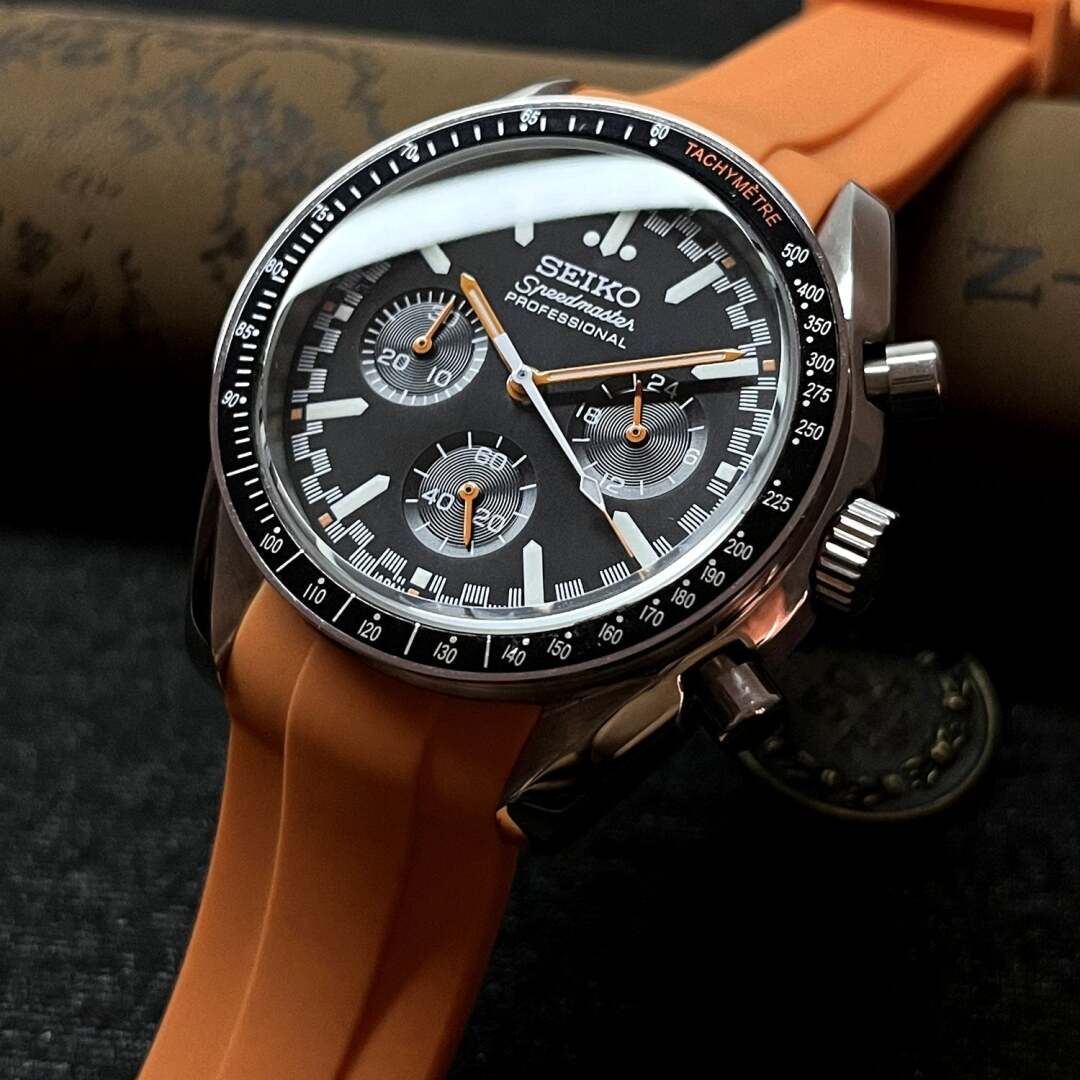 SeikoMod Speedmaster Moonwatch Black - Orange
