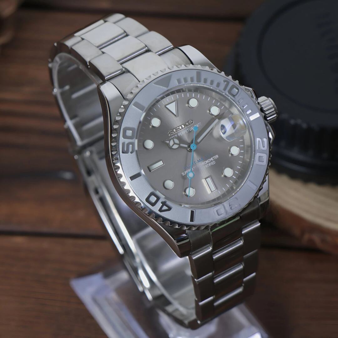 SeikoMod Yacht Master Grey