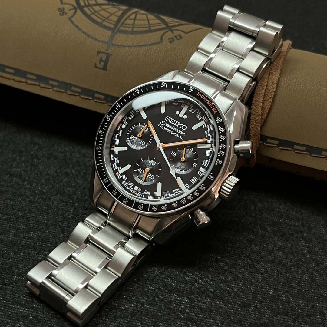SeikoMod Speedmaster Moonwatch Black - Orange